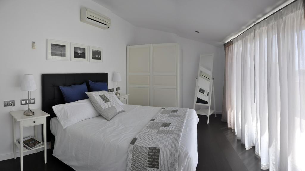 La Placeta Figueres Apartment